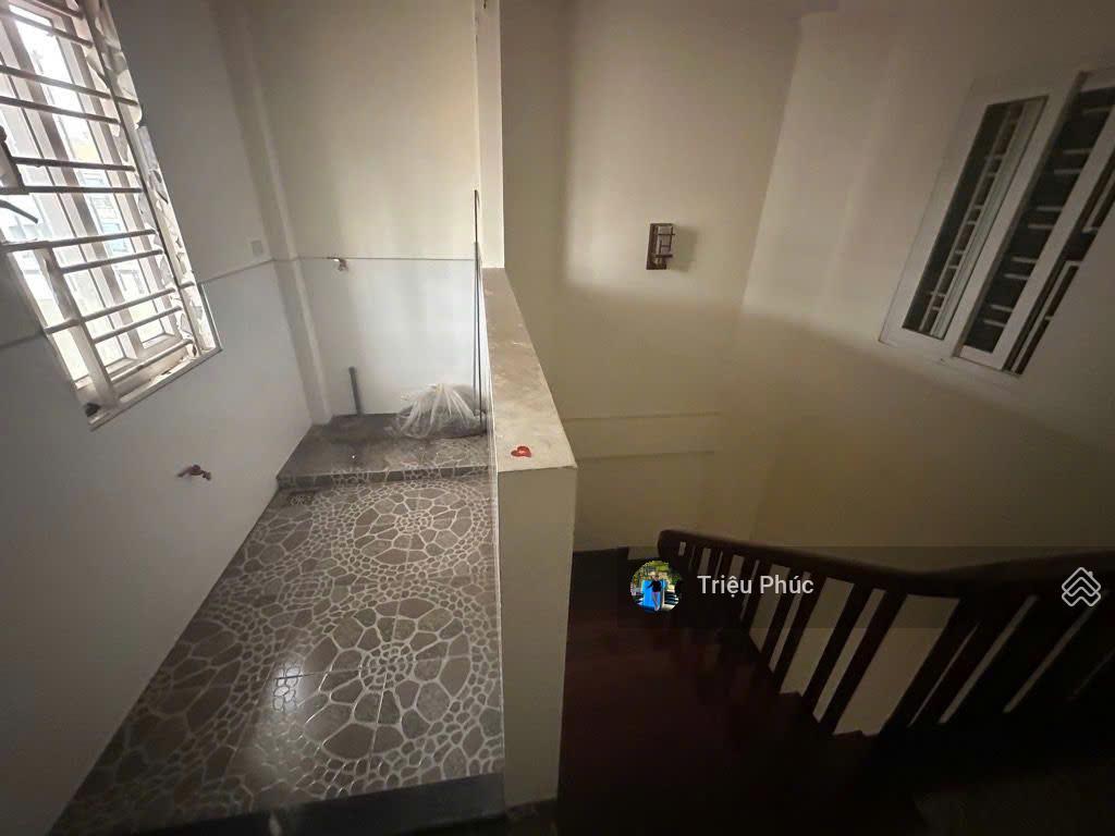 Bán nhà ngõ 78 duy tân, cầu giấy  phân lô ô tô tránh vỉa hè  50m2  5 tầng  giá 25,5 tỷ (có tl)