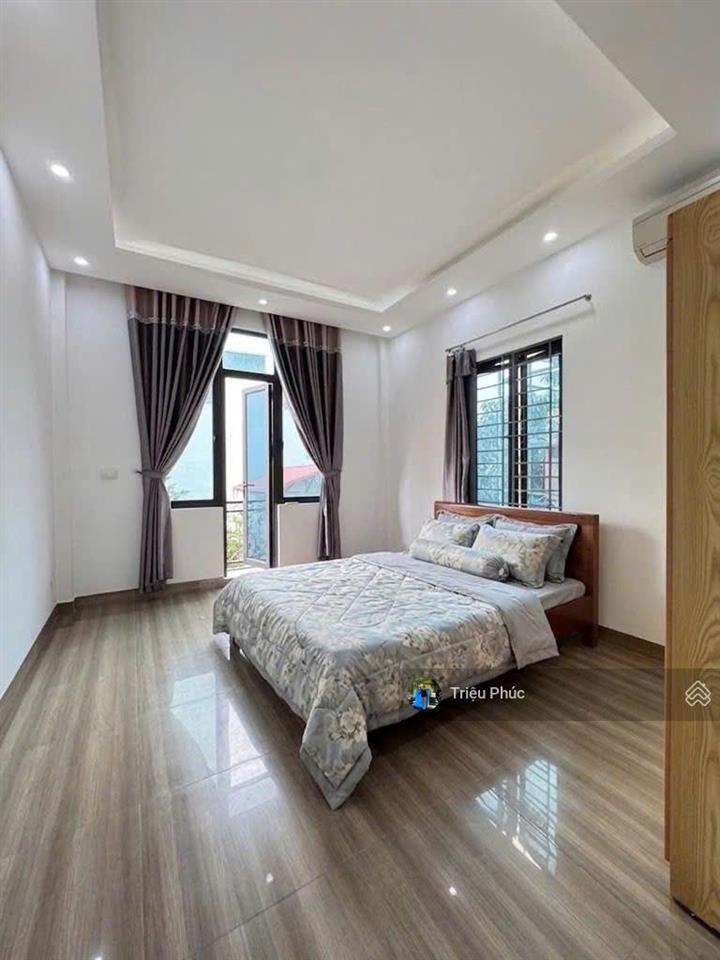 Hot  chủ cần tiền bán nhà ba đình  mặt ngõ phân lô ô tô tránh  5 tầng  ở ngay  giá chỉ 11,8 tỷ