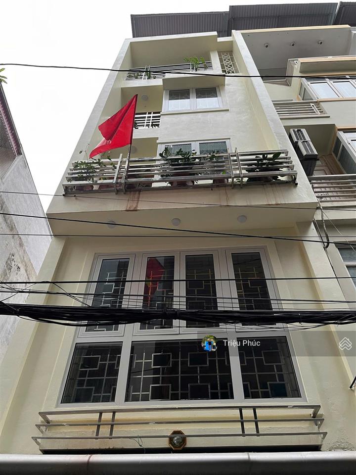 Hot  siêu phẩm nguyễn khang  phân lô ô tô tránh  5 tầng x 42m2  giá chỉ 17.8 tỷ (có tl)