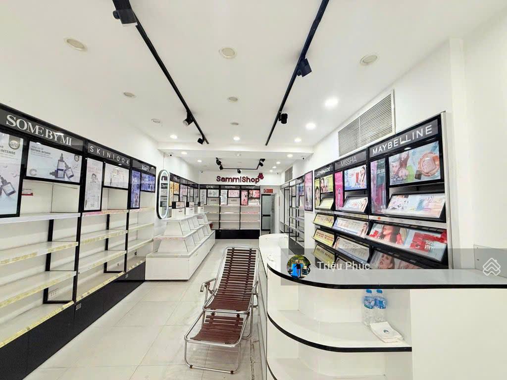 Bán toà nhà mặt phố xuân thuỷ cầu giấy  118m2  8 tầng tm  vị trí đẹp  kinh doanh đỉnh  75 tỷ