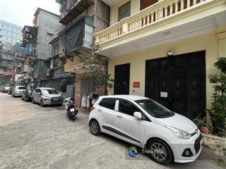 Cực hiếm  hàng kín đầu tư  hoàng quốc việt cầu giấy  50m2  mặt ngõ ô tô thông  giá 15,5 tỷ tl