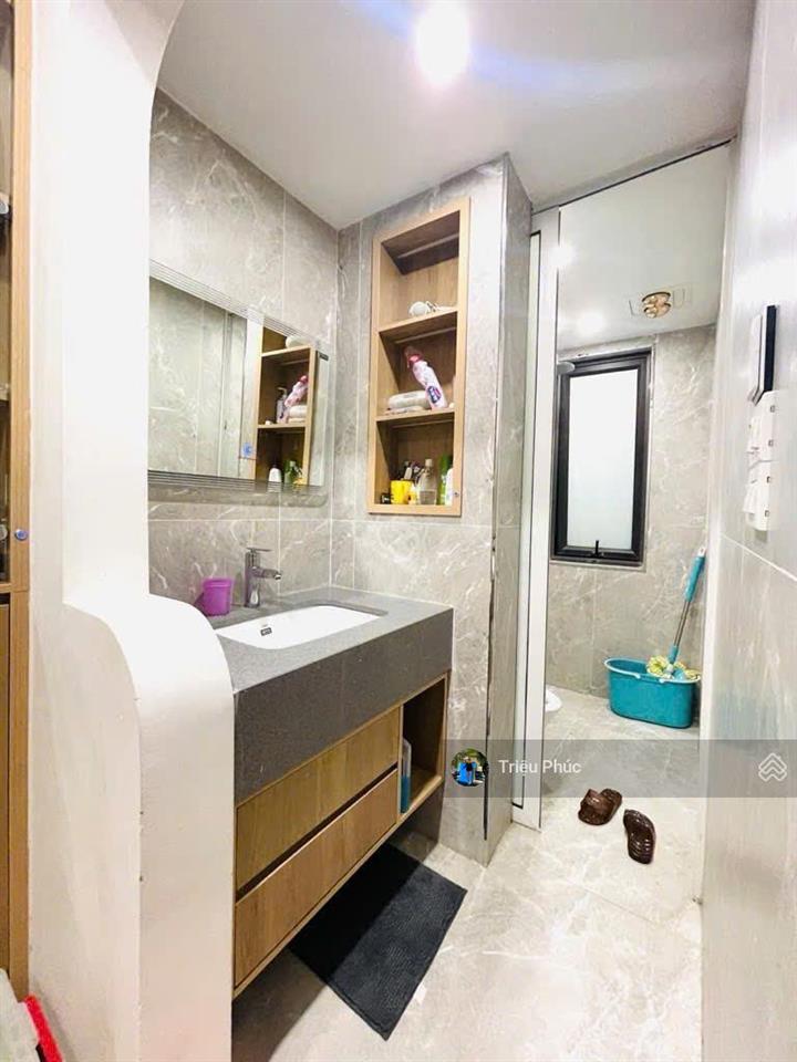 Bán nhà phân lô phường nghĩa đô  cầu giấy  ngõ rộng 3m  cách ô tô vài bước chân  giá 13,8 tỷ tl