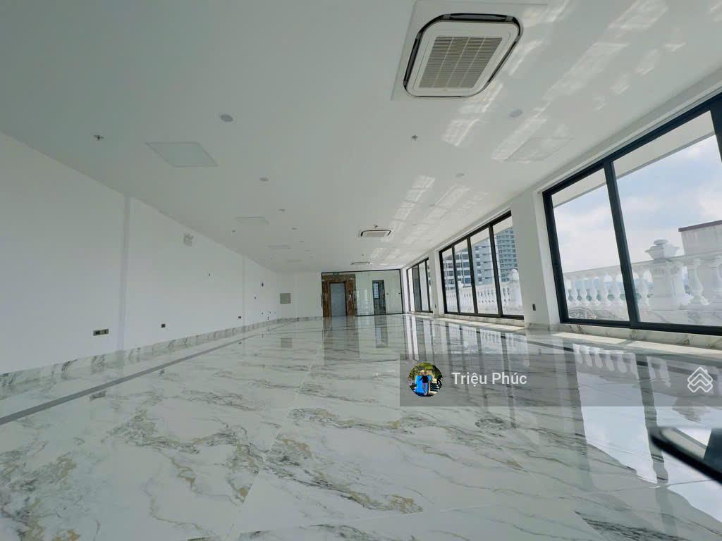 Bán toà văn phòng mặt phố quan hoa  xây mới 9 tầng nổi 1 hầm  mặt tiền khủng 7m  giá chào 110 tỷ