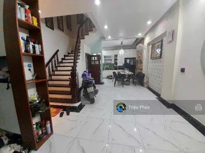 Bán nhà cầu giấy 46m2 x 5 tầng mới  ngõ thông rộng  kinh doanh nhỏ  ở cực sướng  giá 13 tỷ tl