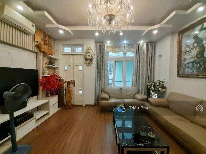 Bán nhà cầu giấy 46m2 x 5 tầng mới  ngõ thông rộng  kinh doanh nhỏ  ở cực sướng  giá 13 tỷ tl