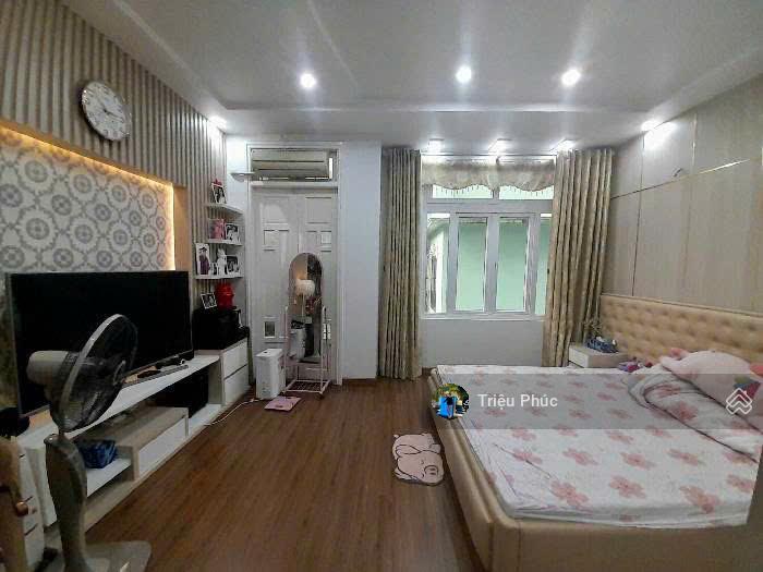 Bán nhà cầu giấy 46m2 x 5 tầng mới  ngõ thông rộng  kinh doanh nhỏ  ở cực sướng  giá 13 tỷ tl