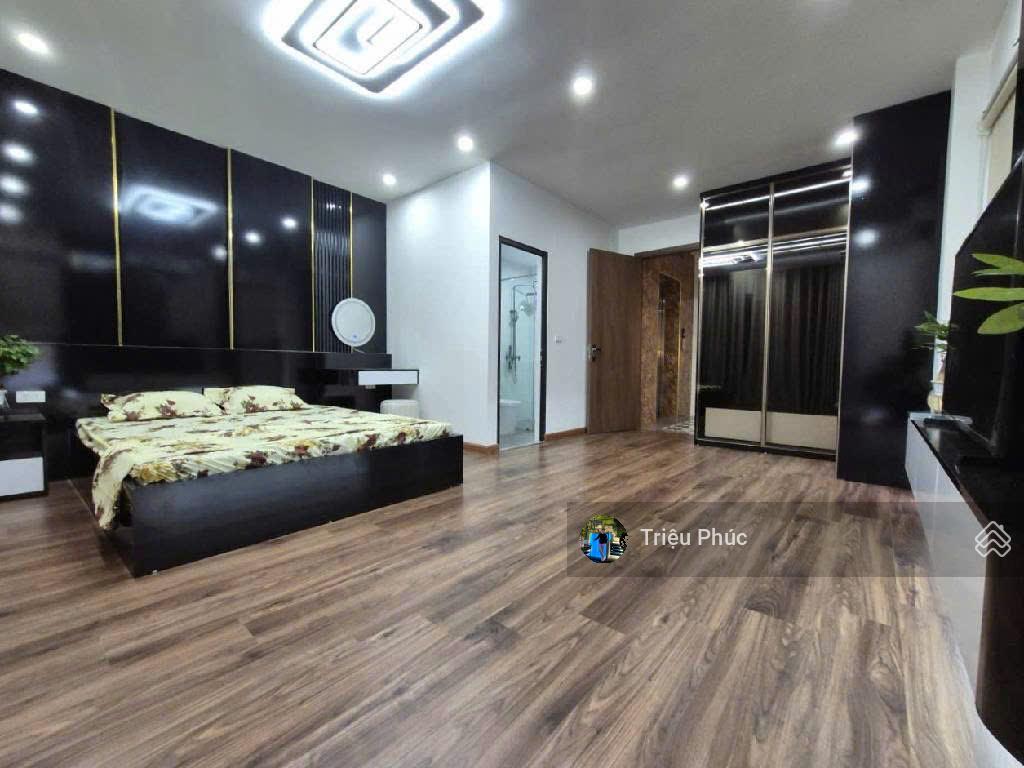Bán nhà trần duy hưng  47m2  6 tầng thang máy  nhà mới kính koong  gần phố  giá 13.4 tỷ có bớt