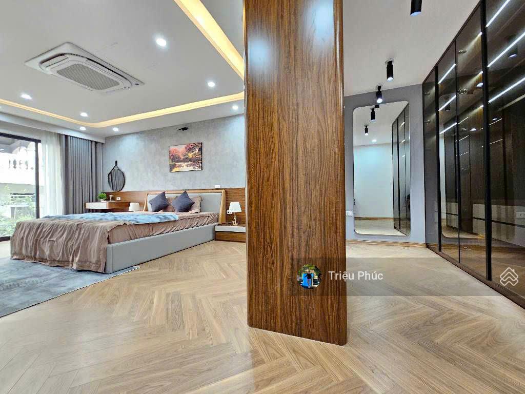 Bán nhà huỳnh thúc kháng 52m2 x 7 tầng thang máy  phân lô  vỉa hè  kinh doanh đỉnh  giá 26.5 tỷ