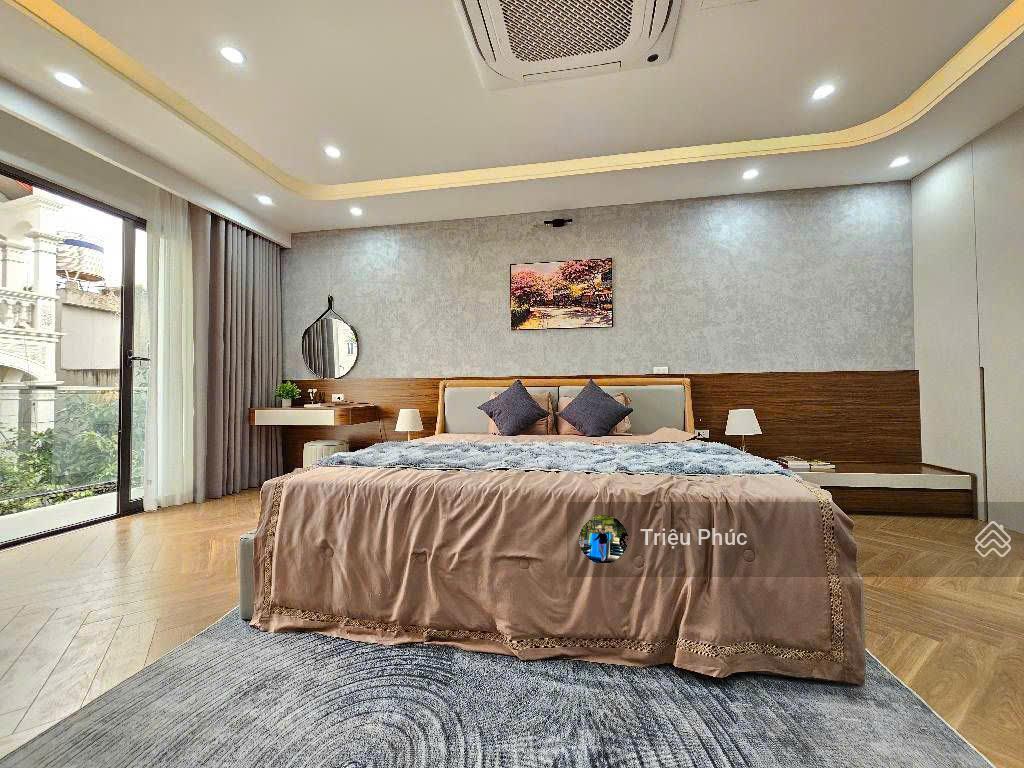 Bán nhà huỳnh thúc kháng 52m2 x 7 tầng thang máy  phân lô  vỉa hè  kinh doanh đỉnh  giá 26.5 tỷ