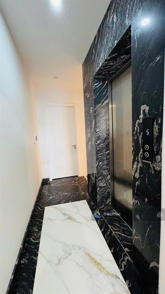 Bán nhà trần duy hưng 43m2 x 6 tầng thang máy  gần phố  nhà mới ở ngay  giá chỉ 13.5 tỷ có bớt
