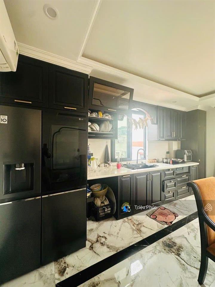 Siêu phẩm hoàng quốc việt, cầu giấy  xây mới 6t thang máy  ô tô tránh  ngõ thông  giá 16.9 tỷ