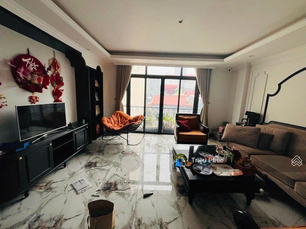 Siêu phẩm hoàng quốc việt, cầu giấy  xây mới 6t thang máy  ô tô tránh  ngõ thông  giá 16.9 tỷ
