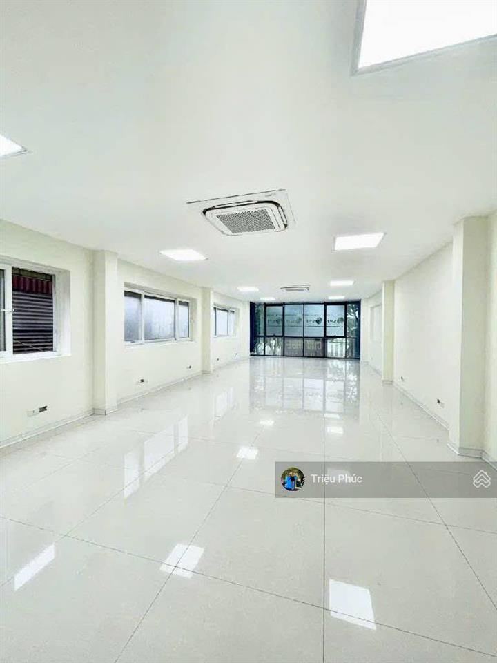 Mặt phố thanh xuân  toà văn phòng 120 m2  9 tầng thang máy  dòng tiền 1.5 tỷ/năm  giá chỉ 75 tỷ