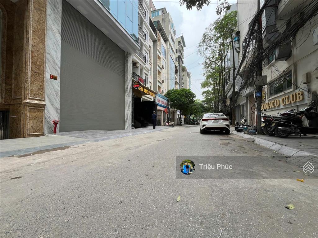 Bán tòa nhà văn phòng mỹ đình  11 tầng  dòng tiền 2.5 tỷ/năm  đường 3 ô tô tránh  giá 70 tỷ