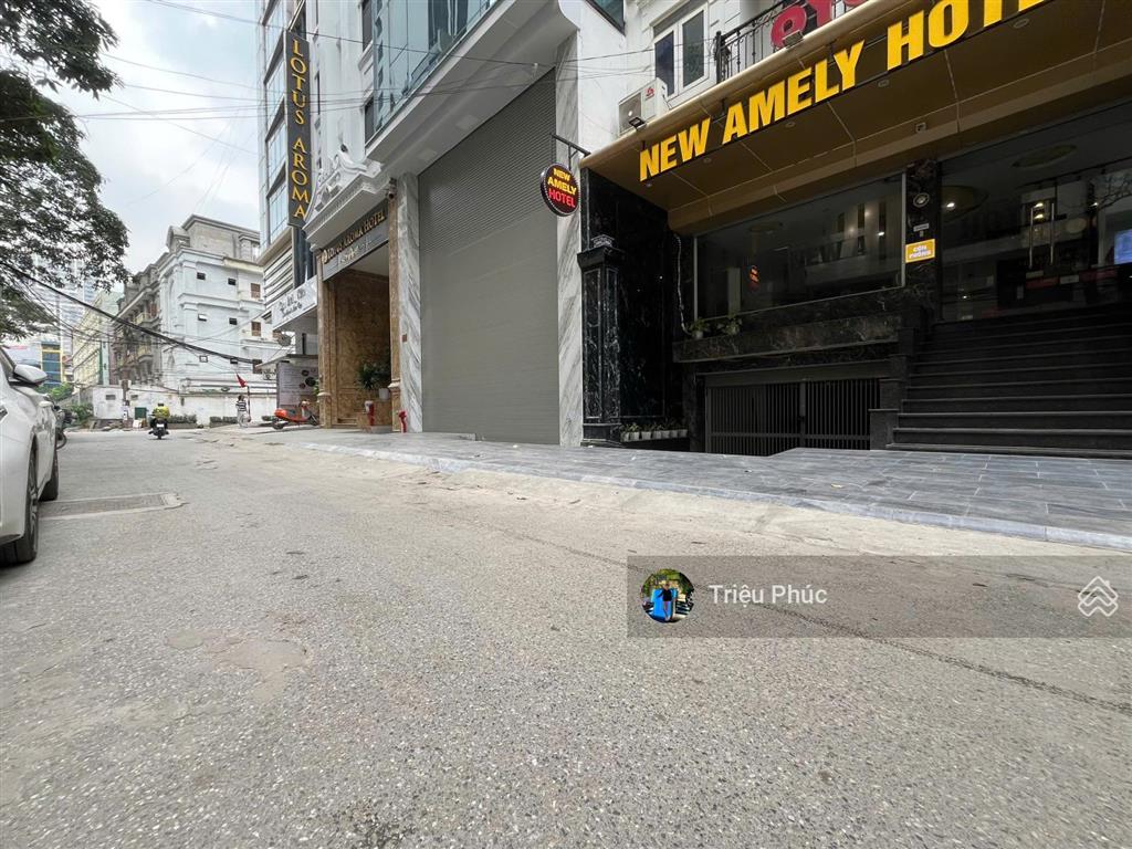 Bán tòa nhà văn phòng mỹ đình  11 tầng  dòng tiền 2.5 tỷ/năm  đường 3 ô tô tránh  giá 70 tỷ