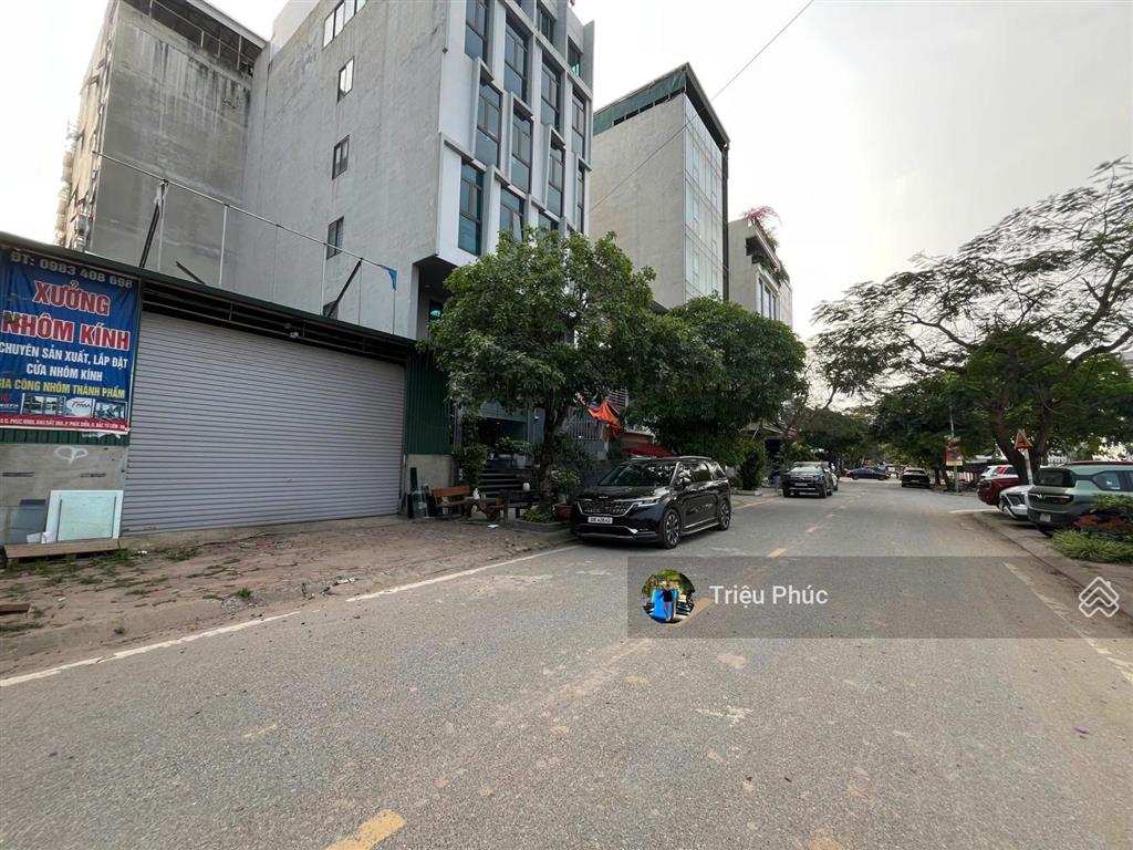 Hiếm  đất đầu tư mặt phố bắc từ liêm  khu 3ha đức diễn  145m2  mặt tiền 8m  giá 35 tỷ có tl