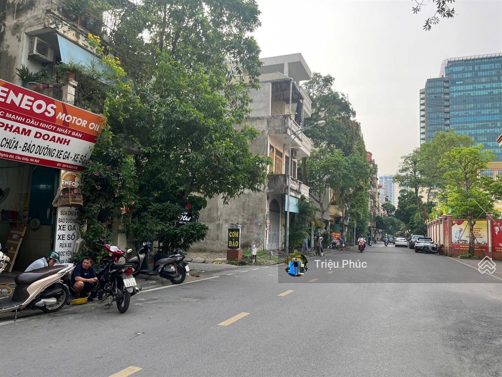 Hiếm  căn duy nhất mặt phố hoàng sâm  7 tầng thang máy  mt 6.5m  dòng tiền 1.2 tỷ/năm  52.5 tỷ