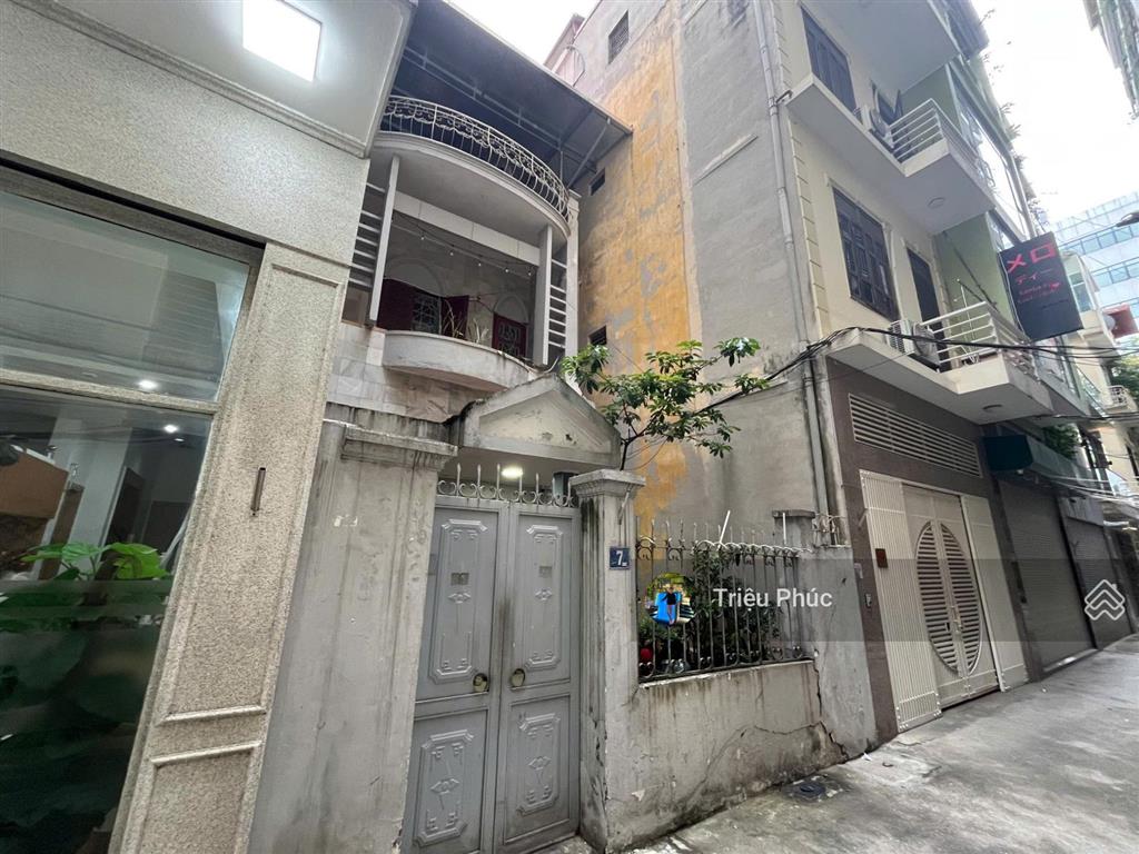 Hiếm  chủ thiện chí bán gấp mảnh đất linh lang ba đình  80m2  mặt ngõ ô tô tránh  giá 33.8 tỷ