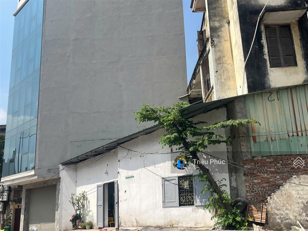Bán đất mặt đường vành đai 2.5  ngã tư nguyễn văn huyên, cầu giấy | 110m², mặt tiền 9m, giá 60 tỷ
