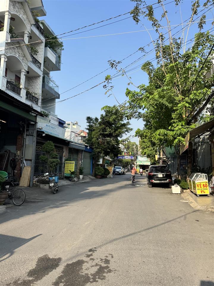 Mặt tiền đường số 9 (10x23m) giá ngộp bán gấp