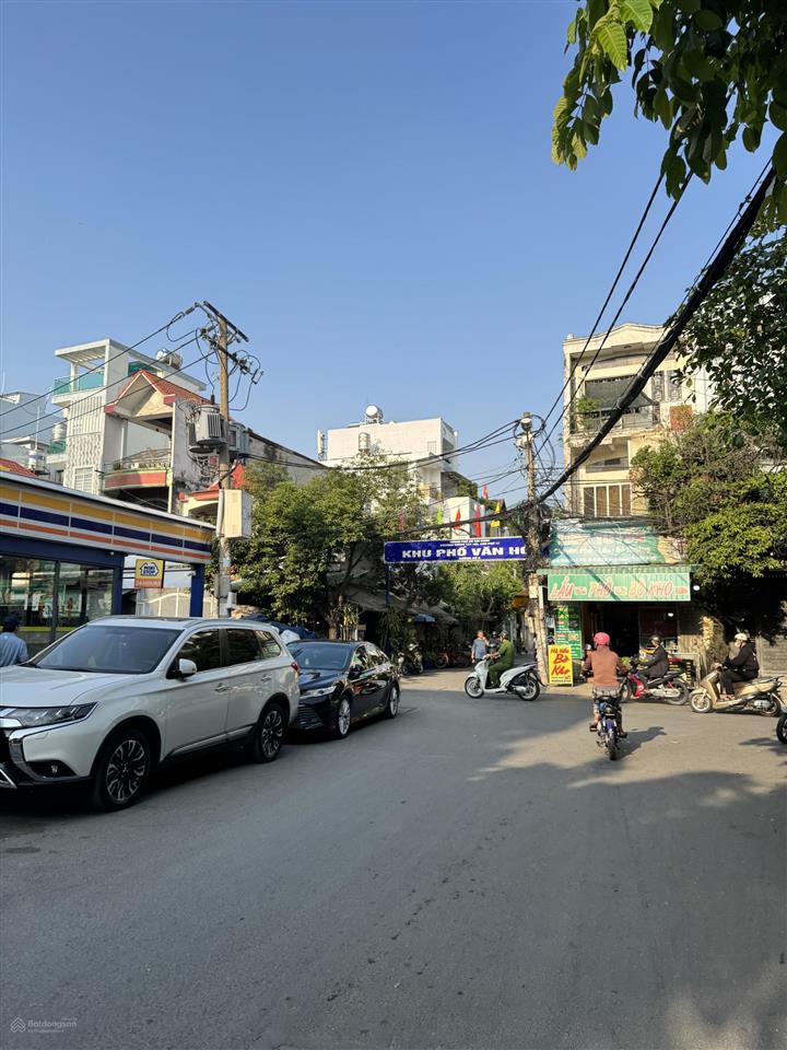 Mặt tiền đường số 9 (10x23m) giá ngộp bán gấp