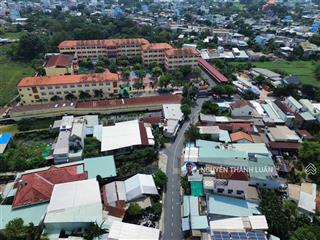 Mặt tiền thị trấn hm  giá đầu tư  173m2  7tỷ3