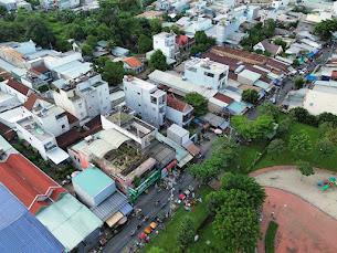 Mặt tiền nhánh nguyễn văn quá  12x17m  ngộp 15 tỷ