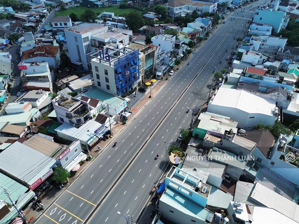 Hóc môn  nhà c4 full thổ cư 1064m2