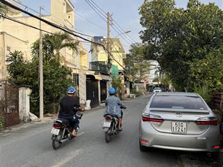 Nhà nát 1562m  ngay chợ hóc môn  2x tỷ