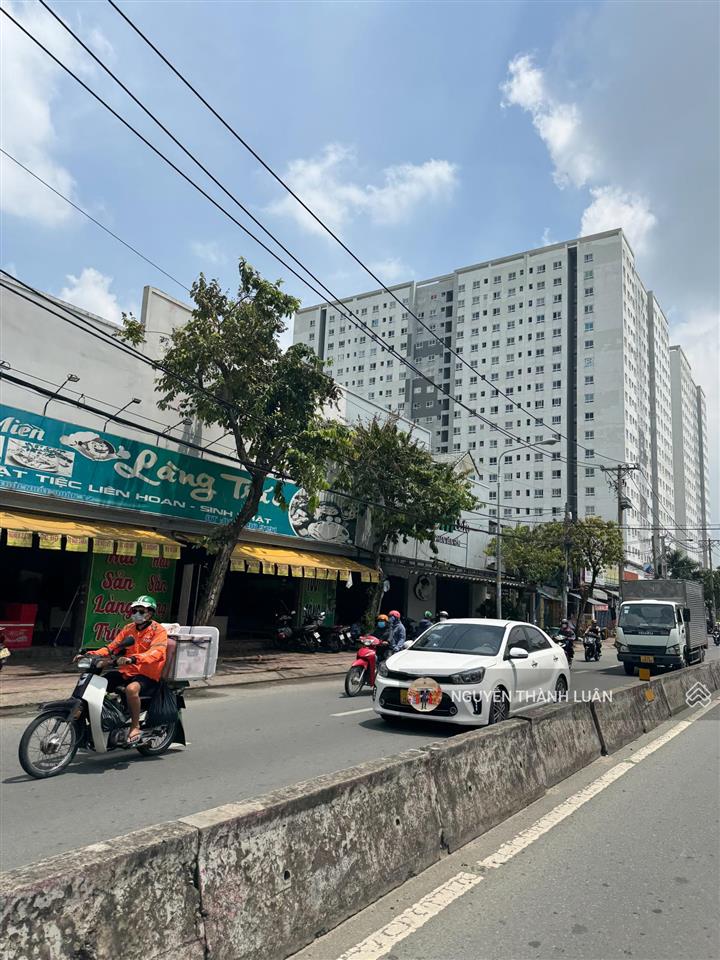 Gấp bán nhà 9,9x15m phan văn hớn, q12, không lộ giới. tiện làm kho xưởng, biệt thự
