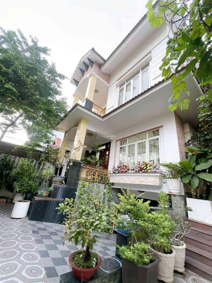 Biệt thự đẳng cấp lê thị riêng 500m  giá tốt