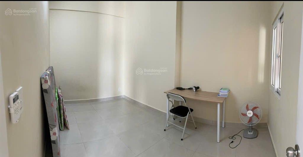 57m² 1pn 1wc có 2 máy lạnh giá 5tr5 ở được ngay