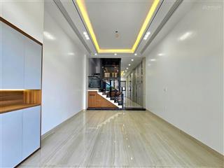 Nhà 5 tầng 70 m có thang máy tuyến 2 lê hồng phong hải an