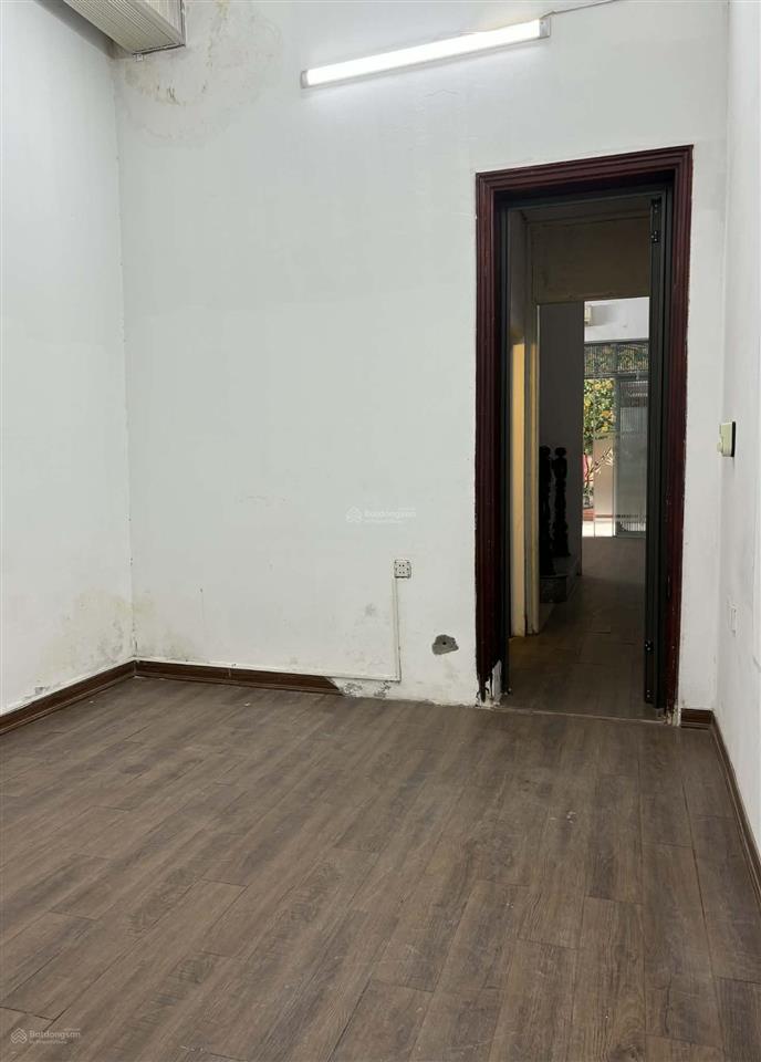 Chính chủ cho thuê nhà 5 tầng 75m2