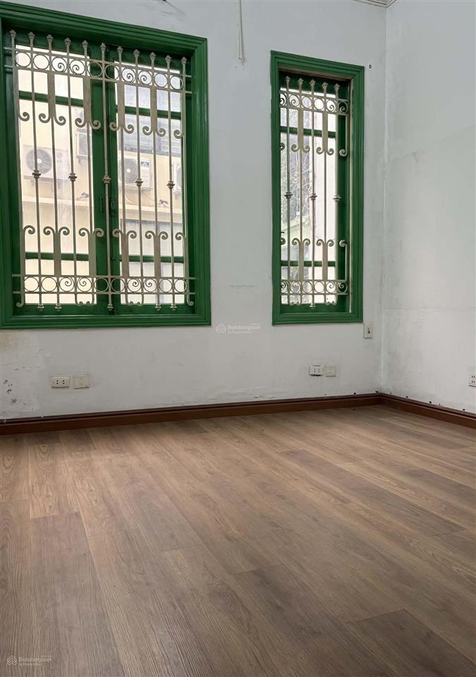 Chính chủ cho thuê nhà 5 tầng 75m2