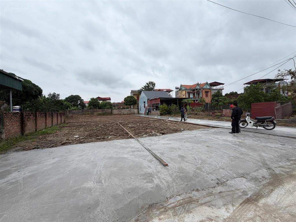 Bán lô đất gần chợ ngụ, xã nhân thắng, tỉnh bắc ninh, giá chính chủ 0973 237 ***