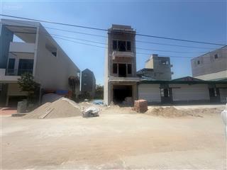 Gia đình cần tiền bán nhanh lô đất làn 2 khu đô thị đẹp nhất xã gia bình, tỉnh bắc ninh 0973 237 ***