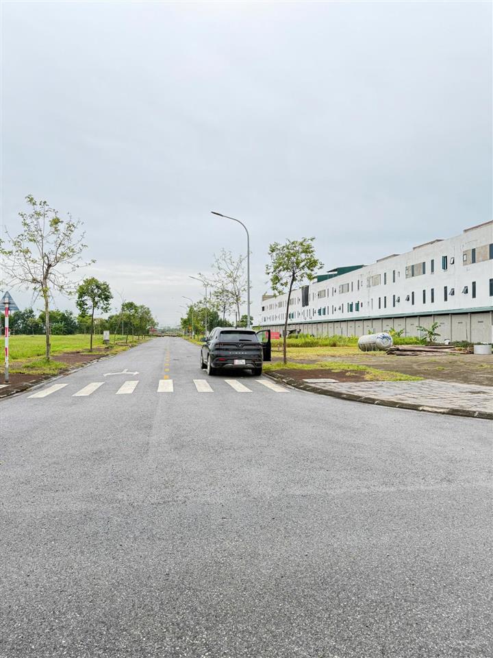 Cần sang nhượng lô áp góc tại khu đô thị trần sơn, xã đại lai, tỉnh bắc ninh 0973 237 ***