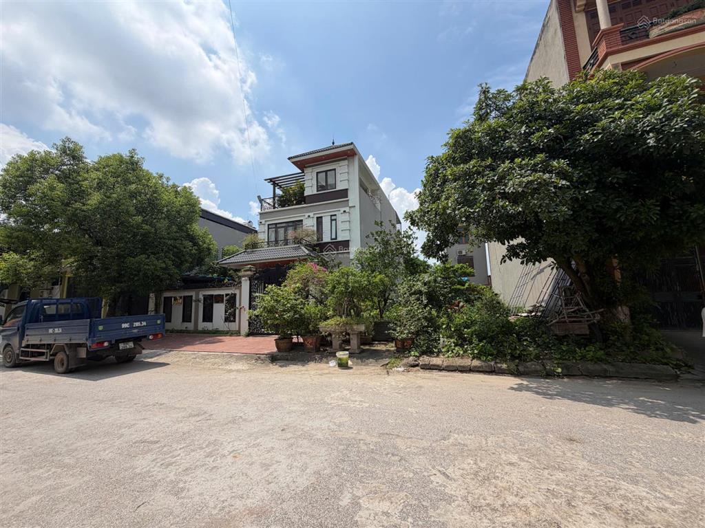 Cần bán gấp lô đất khu đô thị 99m2 trung tâm xã gia bình, tỉnh bắc ninh 0973 237 ***