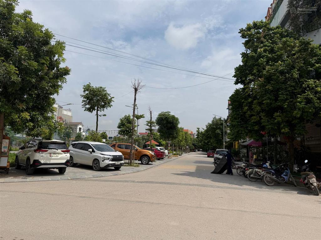 Một lô hiếm có mặt tiền 11m view công viên khu đô thị trung tâm xã gia bình, tỉnh bắc ninh