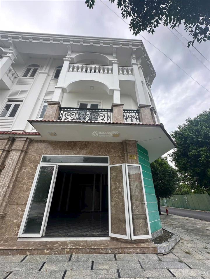 Cho thuê nhà 2 lầu 4pn mặt tiền lý thái tổ hưng phú cần thơ