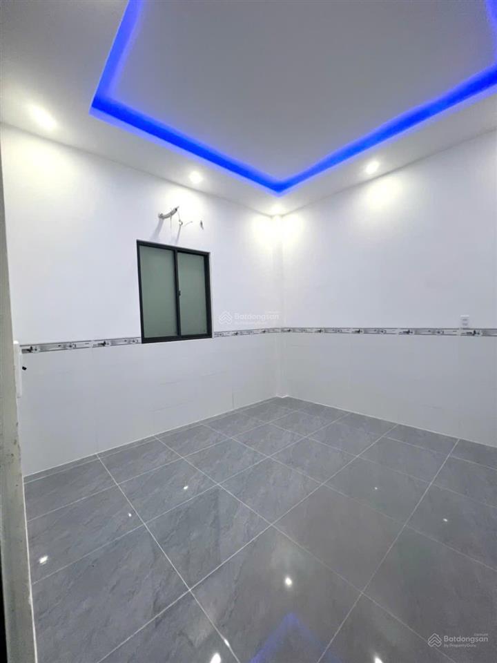 Bán nhà riêng tại kdc đông phú, đường số 10, 2,25 tỷ, 100m2