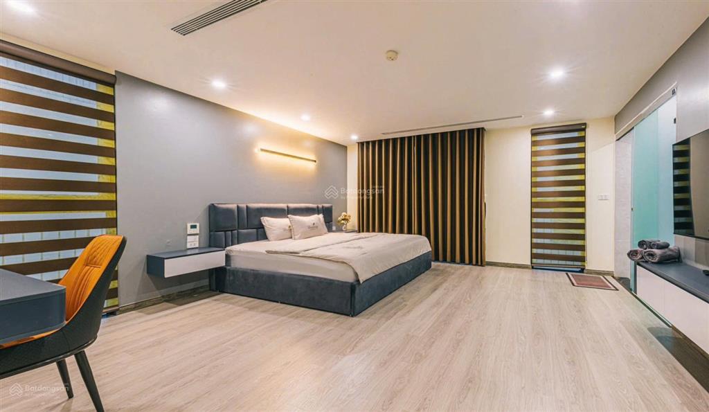 Bán căn hộ chung cư 2pn, 2wc, giá cực chất 4.8 tỷ tại kđt xa la, 84m2