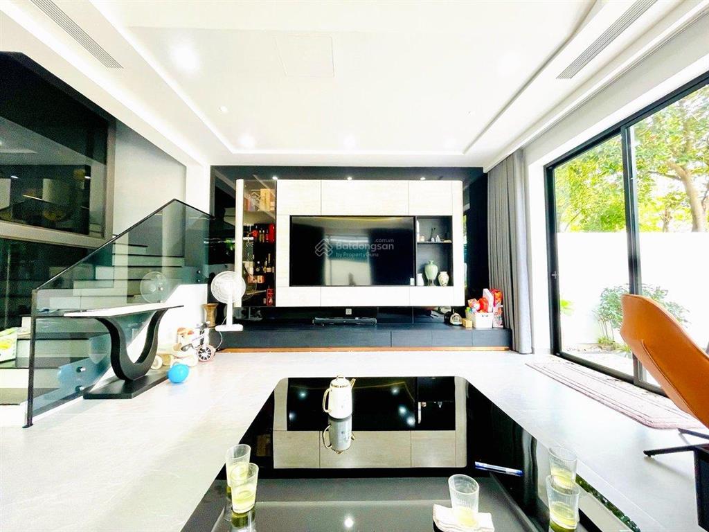 Biệt thự khu d geleximco hà đông | 4 tầng thang máy full nội thất | giá 39,8 tỷ