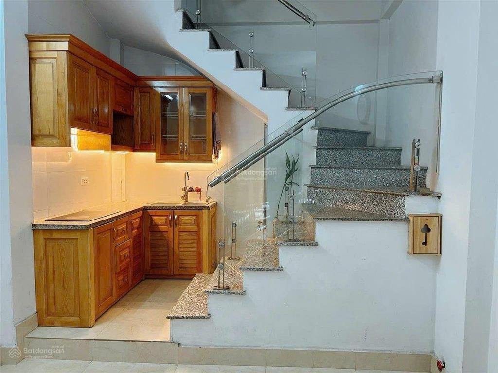 Bán nhà ngô quyền hà đông | phân lô quân đội ô tô đỗ cửa | 6,8 tỷ
