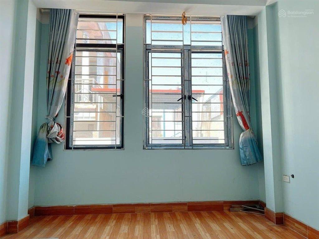 Bán nhà ngô quyền hà đông | phân lô quân đội ô tô đỗ cửa | 6,8 tỷ