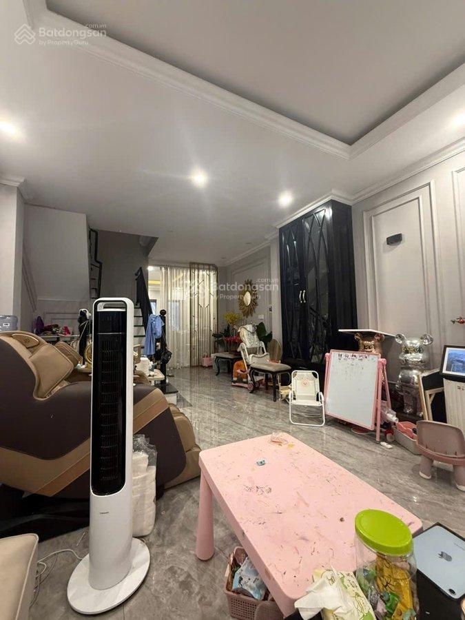 Bán nhà riêng tại phố vũ hữu, 22,9 tỷ, 90m2, hàng hiếm tại thanh xuân