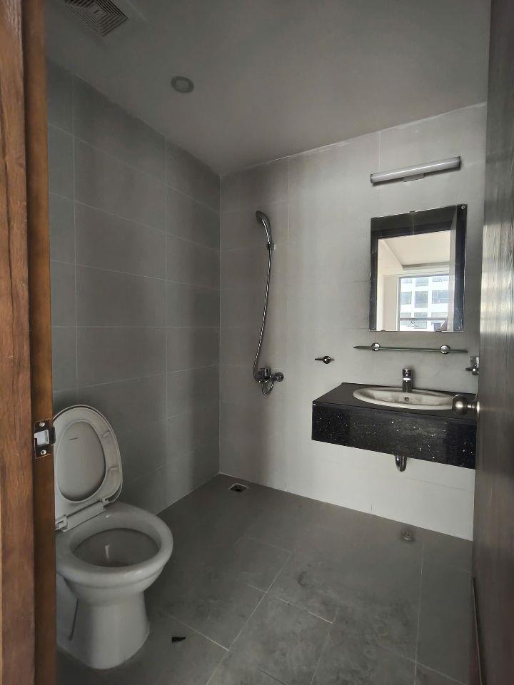 Siêu rẻ. Hơn 6 tỷ sở hữu căn góc 95m X2 Đại Kim 3pn tầng đẹp, hướng mát