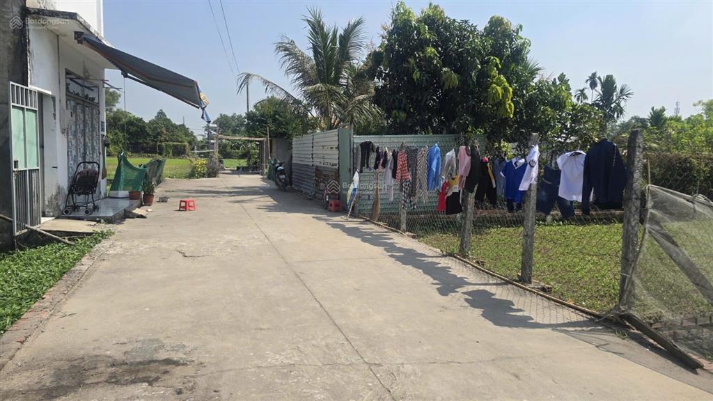 Lô đất ngang 6m diện tích 156m2 thổ cư giá 2.4 tỷ