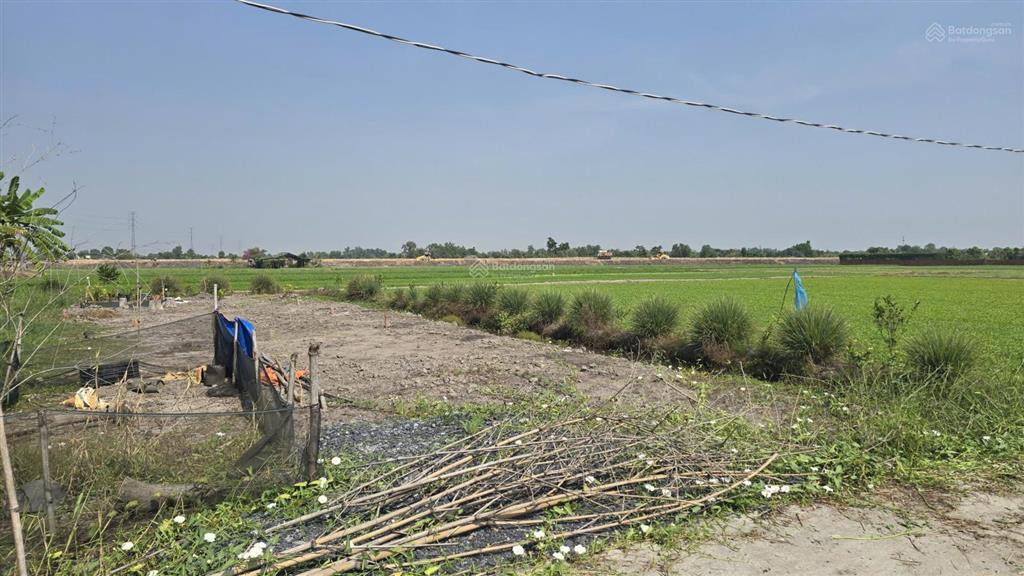 Nguồn hiếm lô đất 1ty7 108m2 thổ cư sổ hồng riêng